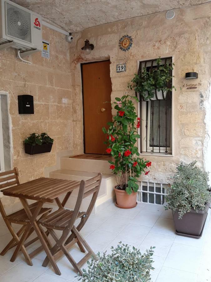 Al Sottano 19 Apartment Bari Exterior photo